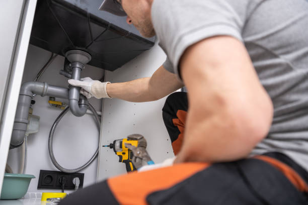 Best Toilet Repair Services  in Country Clu, CA